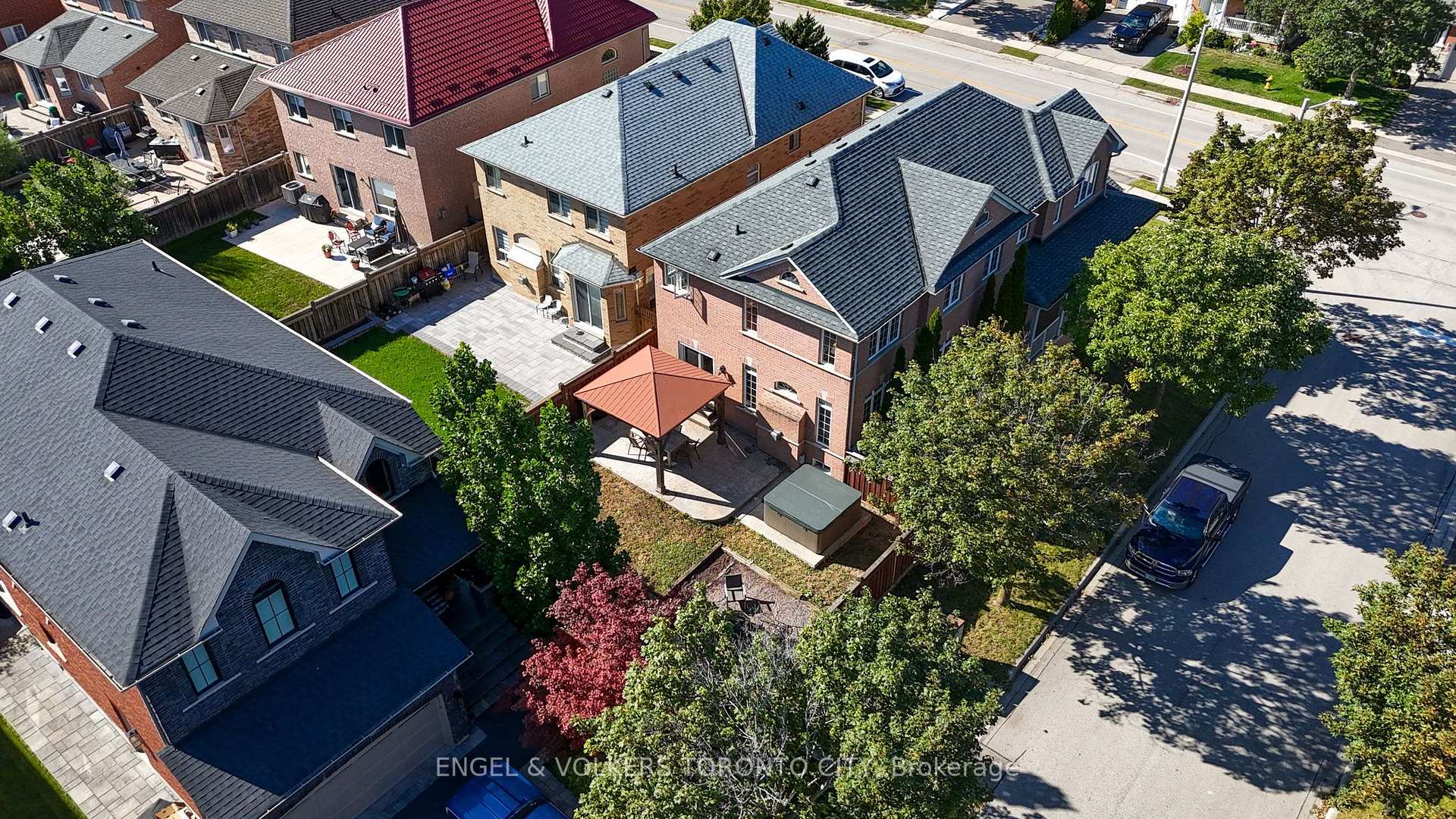 Photo 42 of 311 Maria Antonia Road, Vaughan, Vellore Village — HOMEH