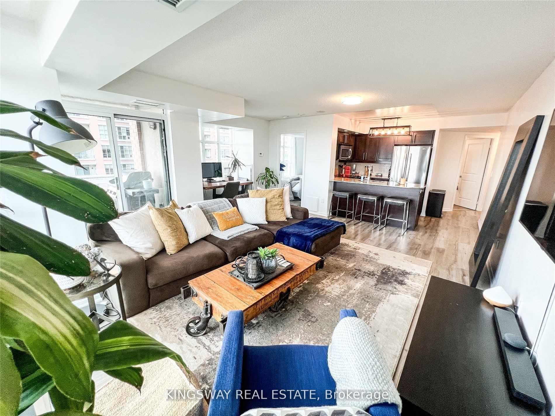 Photo 8 of Unit 805, 65 East Liberty Street, Toronto, Niagara — HOMEH