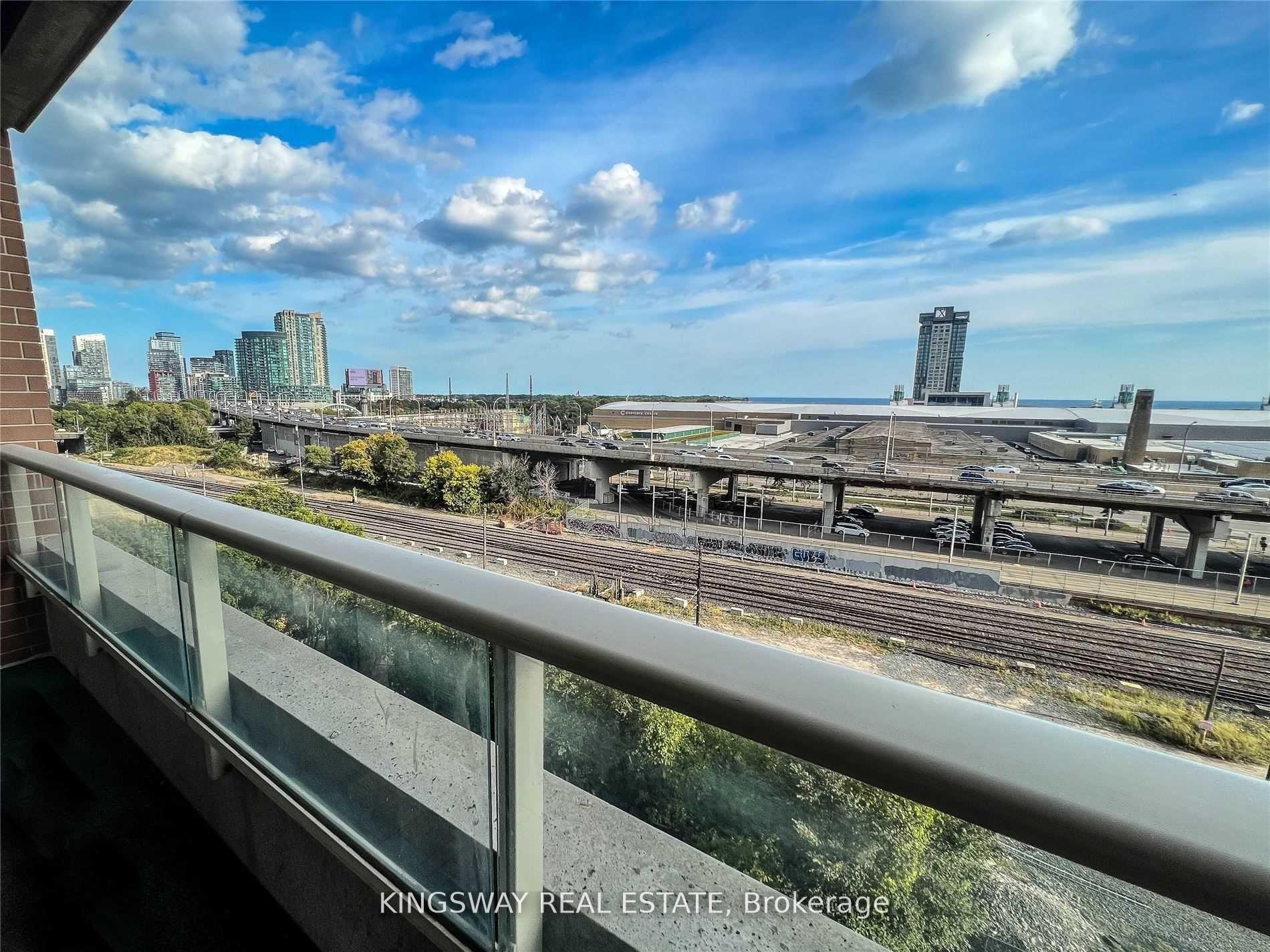 Photo 12 of Unit 805, 65 East Liberty Street, Toronto, Niagara — HOMEH