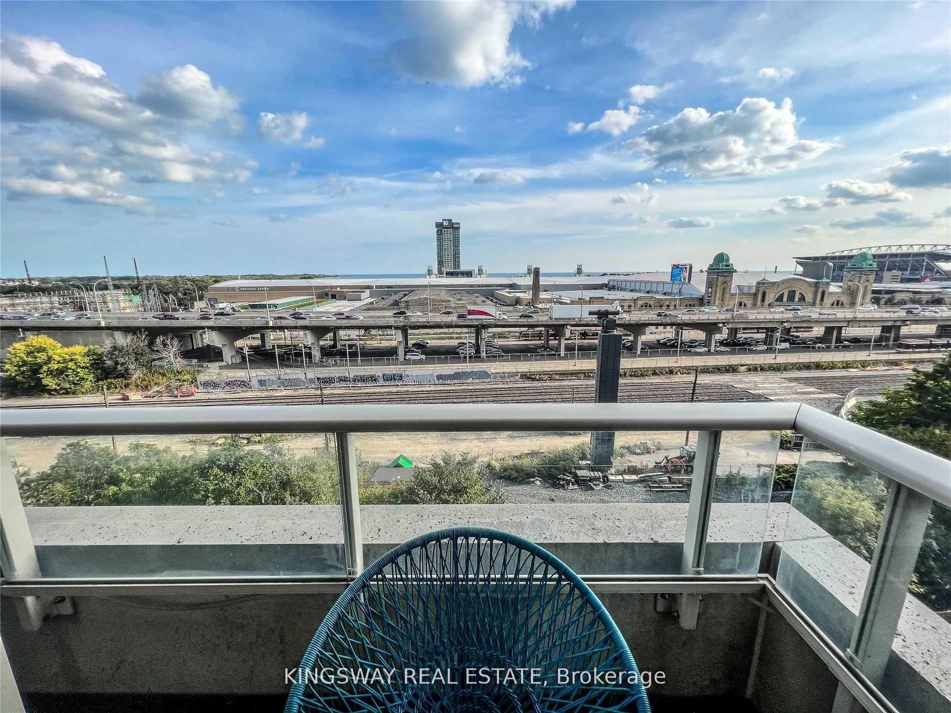 Photo 16 of Unit 805, 65 East Liberty Street, Toronto, Niagara — HOMEH