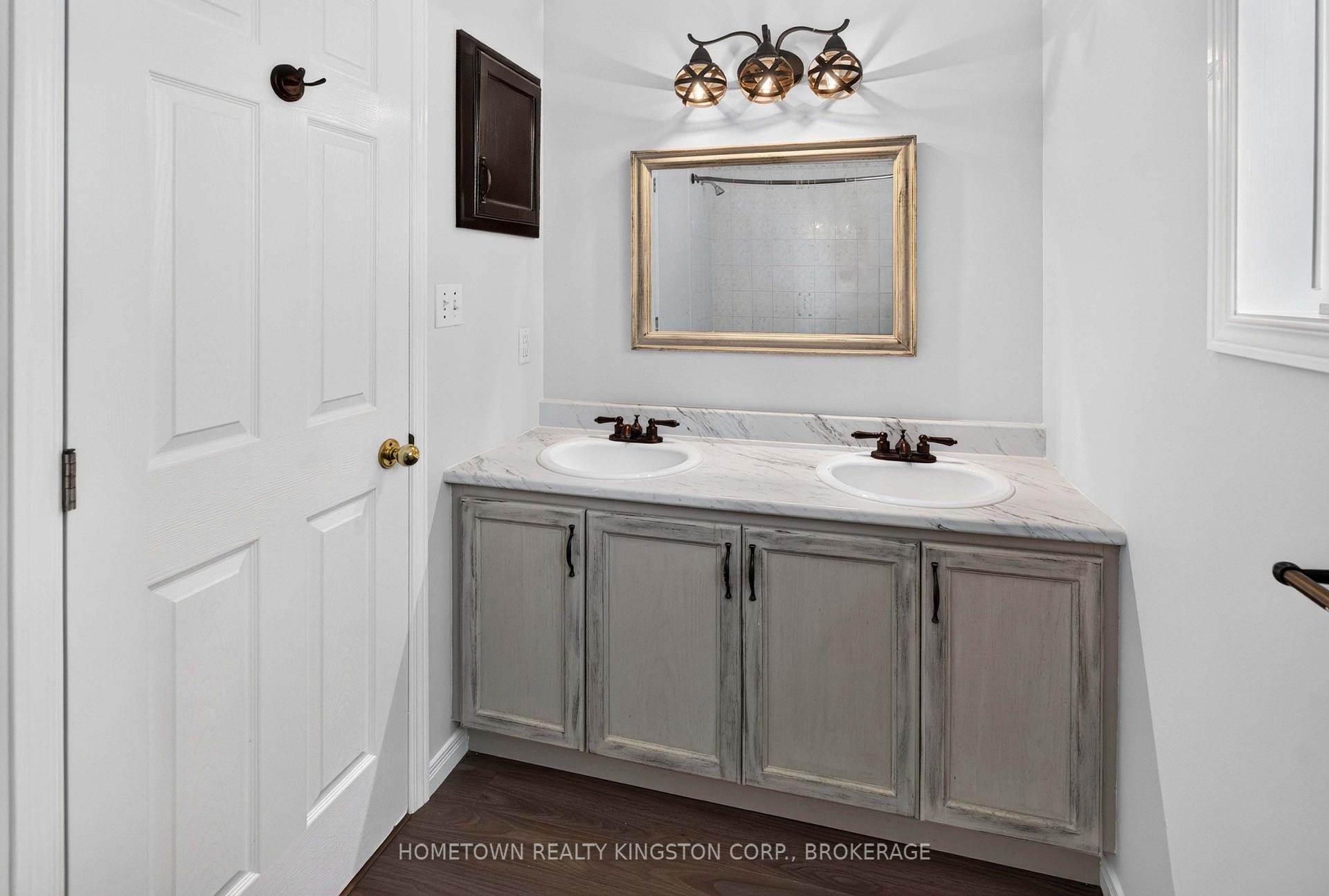 Photo 11 of 1088 Acadia Drive, Kingston, City SouthWest — HOMEH