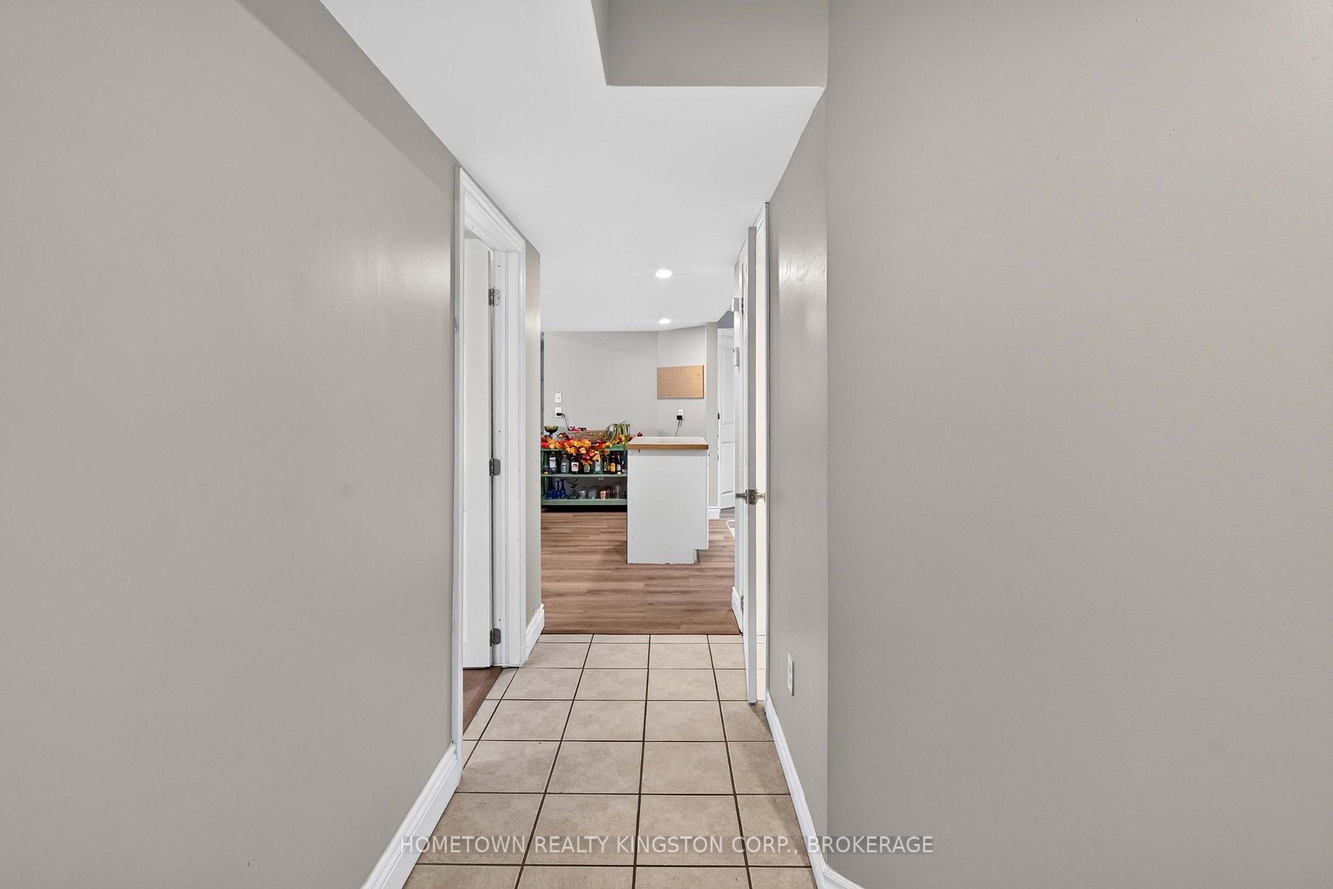 Photo 18 of 1088 Acadia Drive, Kingston, City SouthWest — HOMEH