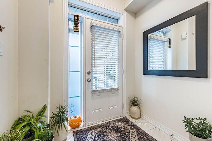 Photo 10 of 326 Bonnieglen Farm Boulevard, Caledon, Rural Caledon — HOMEH
