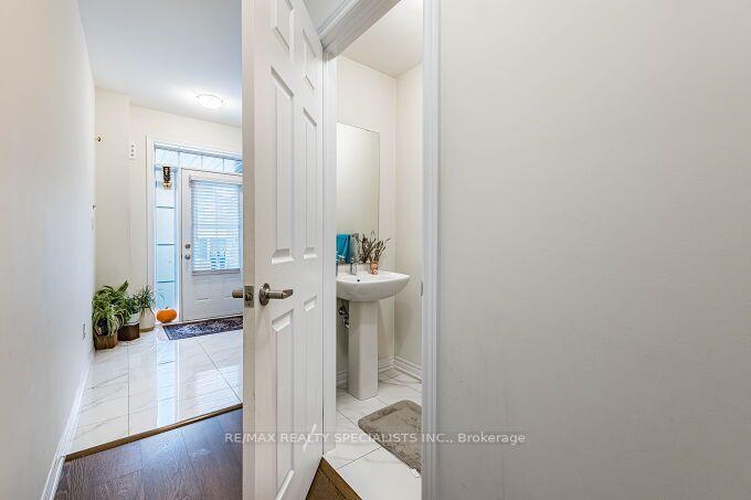 Photo 11 of 326 Bonnieglen Farm Boulevard, Caledon, Rural Caledon — HOMEH