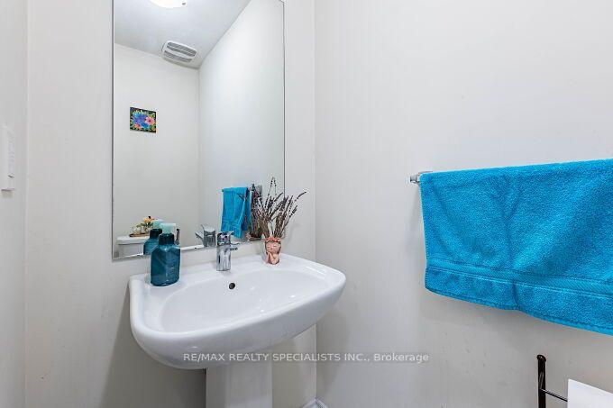 Photo 12 of 326 Bonnieglen Farm Boulevard, Caledon, Rural Caledon — HOMEH