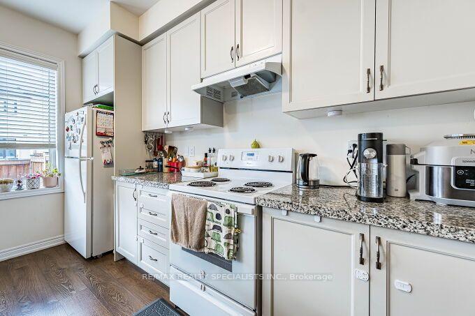 Photo 21 of 326 Bonnieglen Farm Boulevard, Caledon, Rural Caledon — HOMEH
