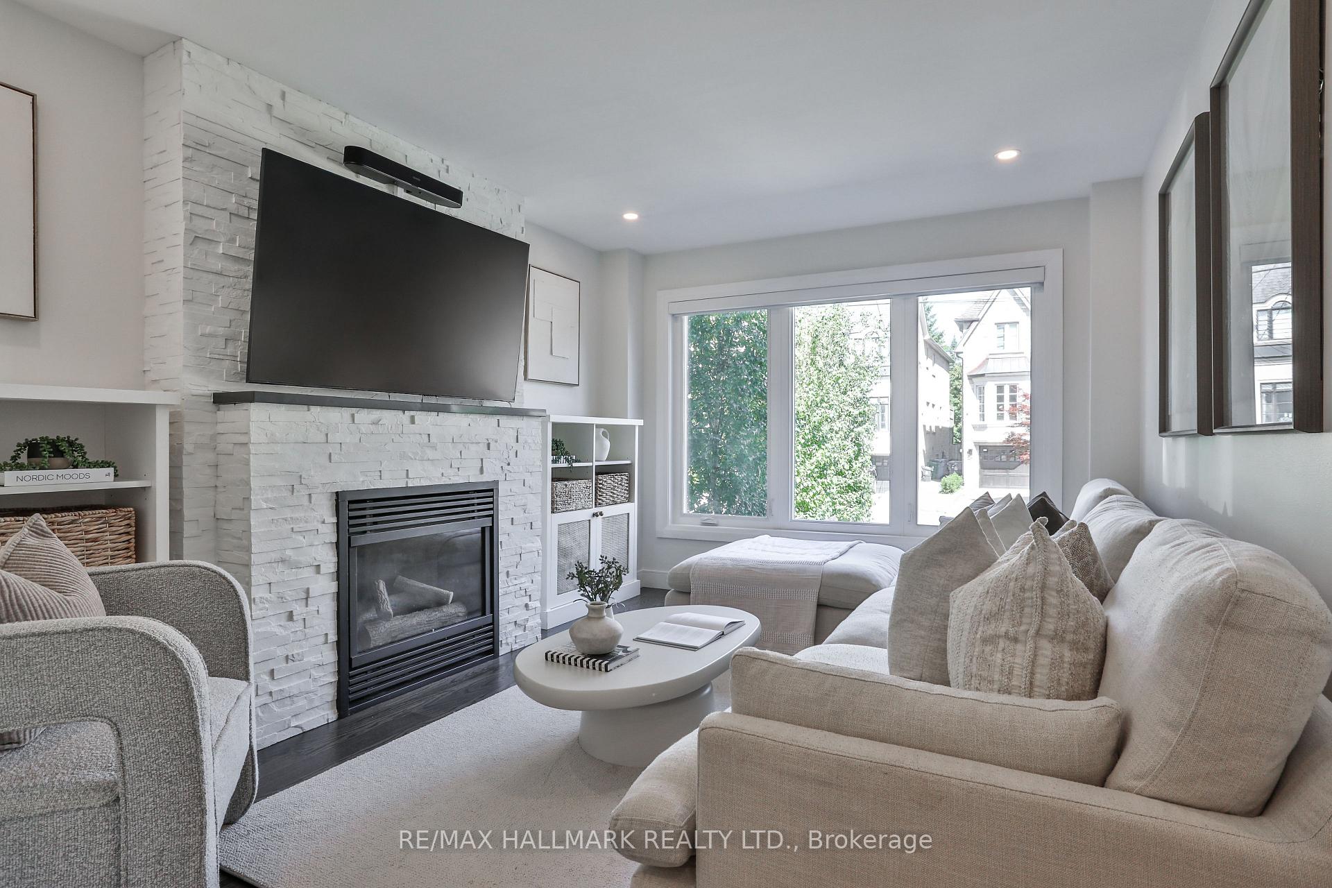 Photo 6 of 163 Roe Avenue, Toronto, Bedford Park-Nortown — HOMEH