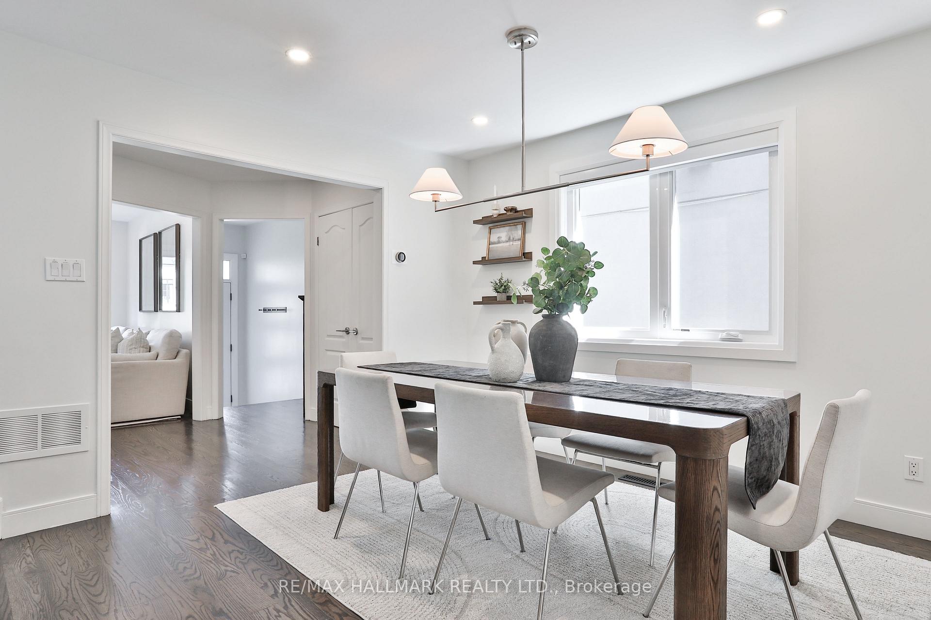 Photo 11 of 163 Roe Avenue, Toronto, Bedford Park-Nortown — HOMEH