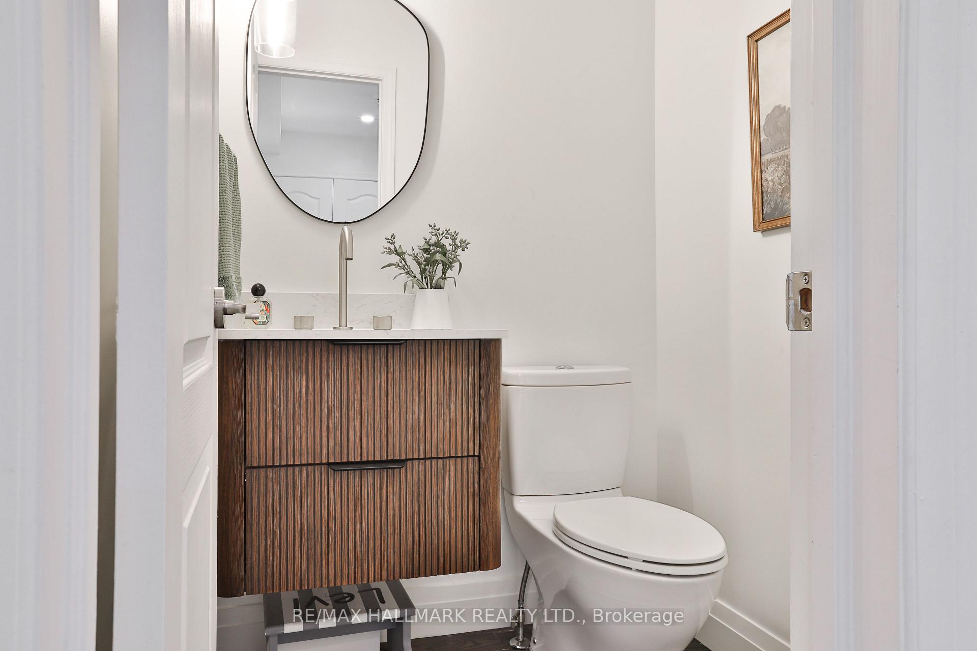 Photo 18 of 163 Roe Avenue, Toronto, Bedford Park-Nortown — HOMEH