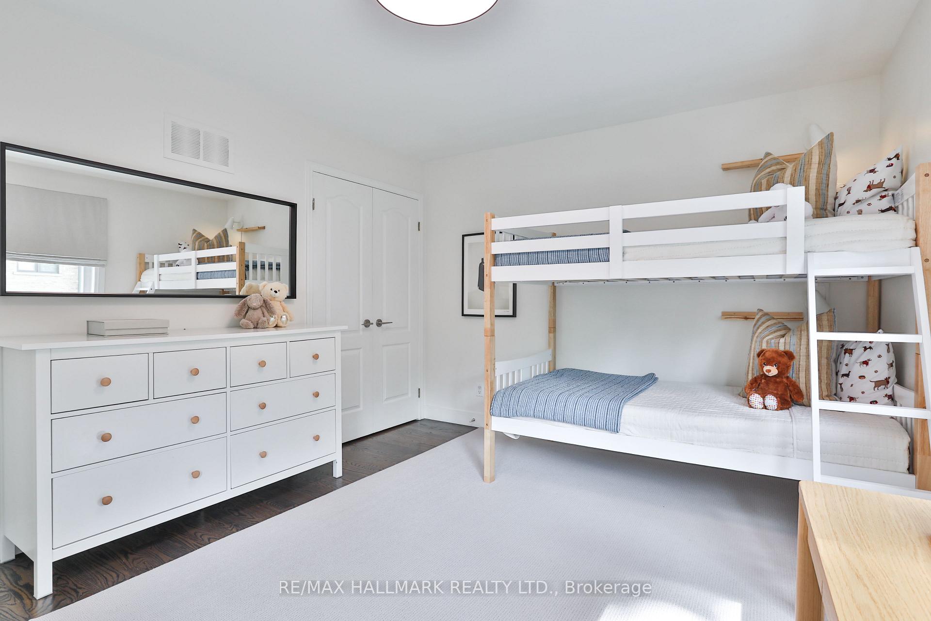 Photo 29 of 163 Roe Avenue, Toronto, Bedford Park-Nortown — HOMEH