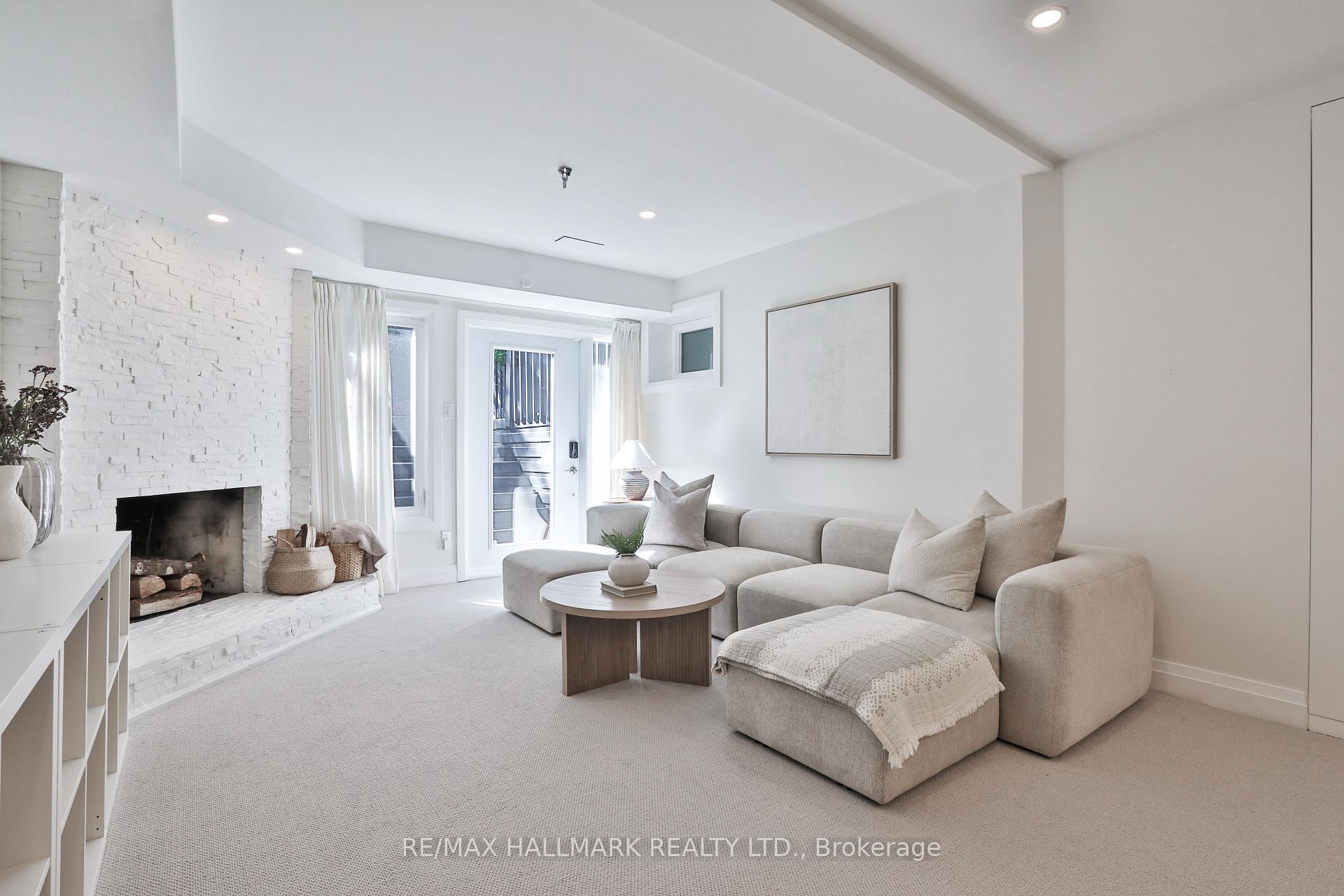 Photo 34 of 163 Roe Avenue, Toronto, Bedford Park-Nortown — HOMEH