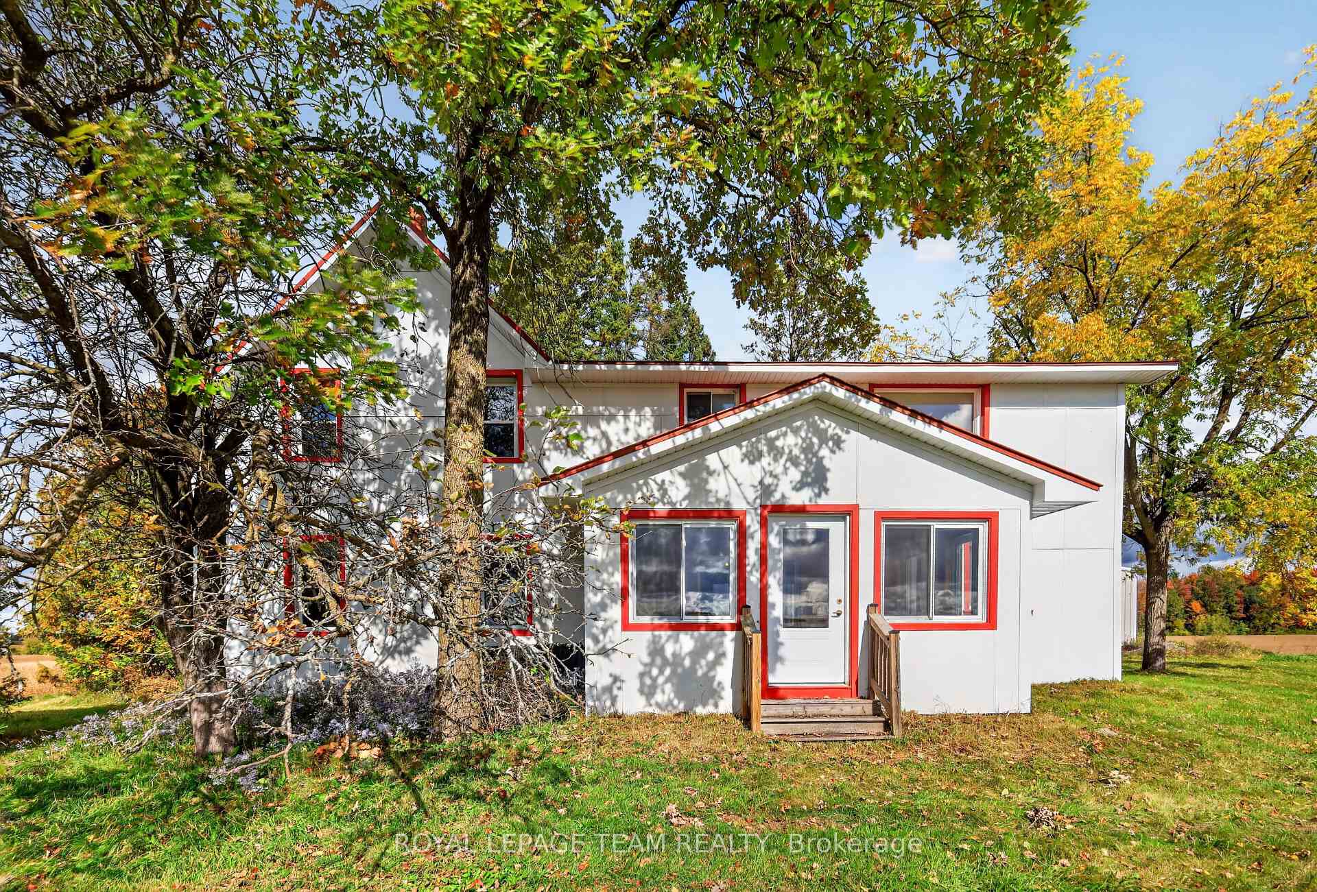 Photo 11 of 5523 Clayton Road, Ottawa, Vars & Area — HOMEH