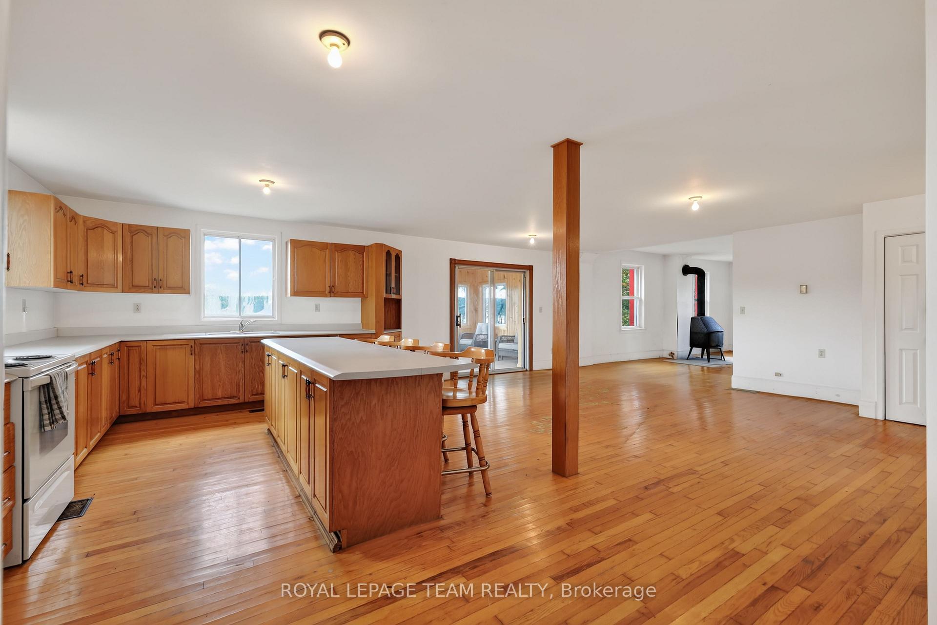 Photo 14 of 5523 Clayton Road, Ottawa, Vars & Area — HOMEH