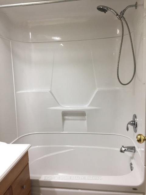 Photo 12 of 23 Carlton Road, Barrie, Cundles East — HOMEH
