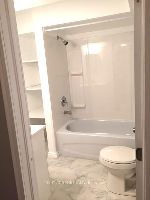 Photo 17 of 23 Carlton Road, Barrie, Cundles East — HOMEH
