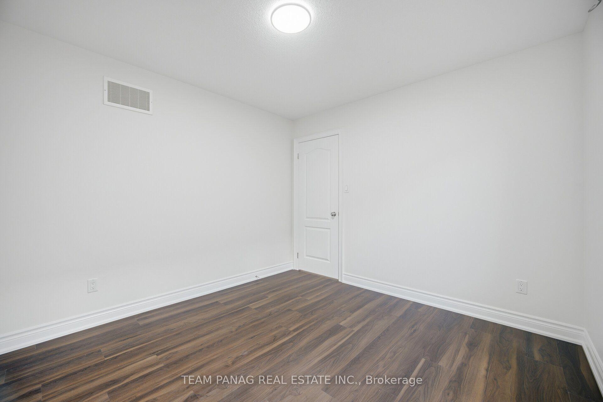 Photo 34 of 5 Andretti Crescent, Brampton, Credit Valley — HOMEH
