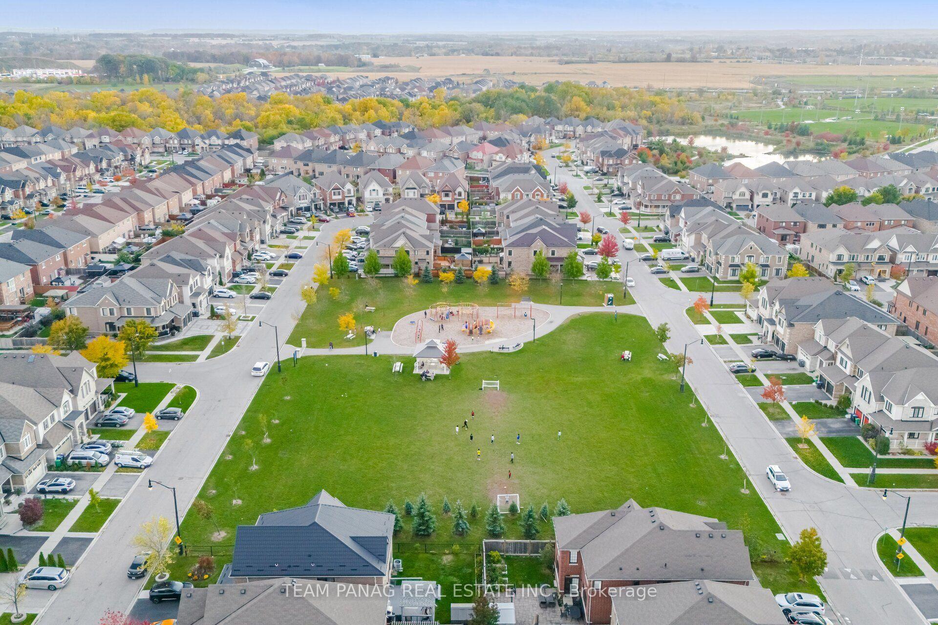 Photo 46 of 5 Andretti Crescent, Brampton, Credit Valley — HOMEH