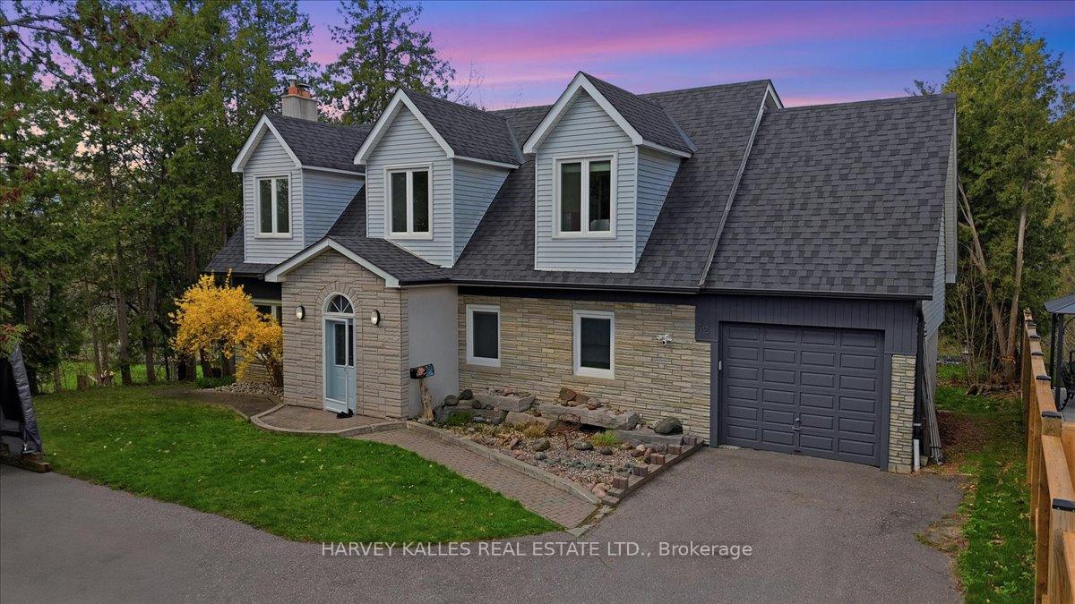 Photo 3 of 72 Walmer Road, Richmond Hill, North Richvale — HOMEH
