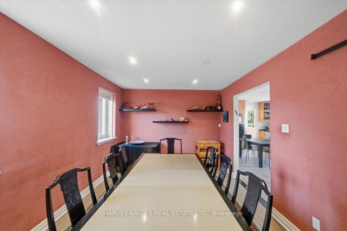 Photo 15 of 72 Walmer Road, Richmond Hill, North Richvale — HOMEH