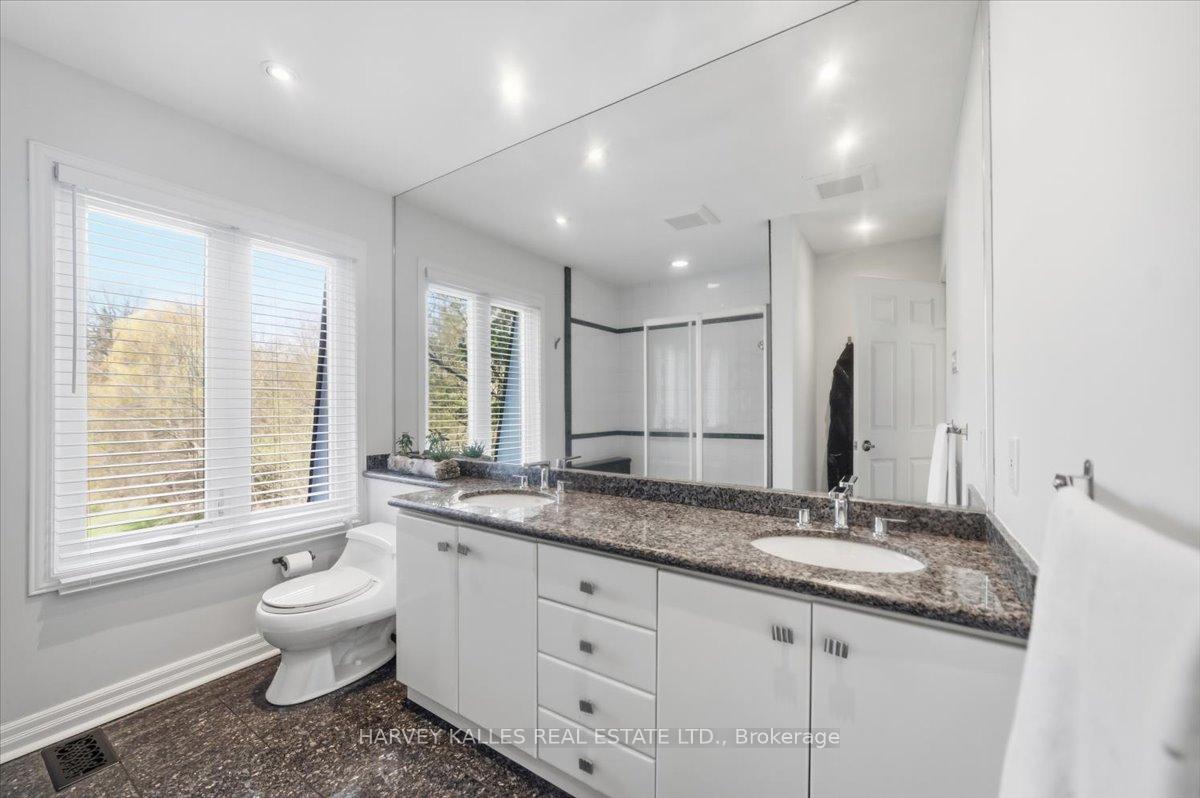 Photo 24 of 72 Walmer Road, Richmond Hill, North Richvale — HOMEH