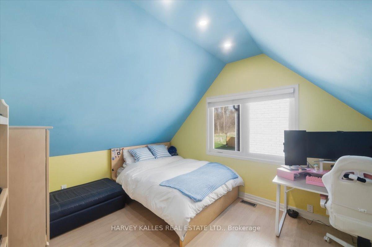 Photo 33 of 72 Walmer Road, Richmond Hill, North Richvale — HOMEH