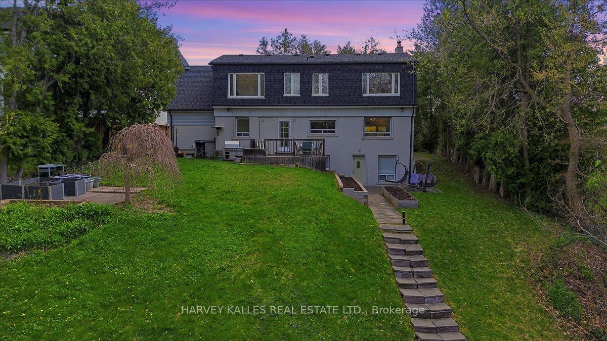 Photo 44 of 72 Walmer Road, Richmond Hill, North Richvale — HOMEH