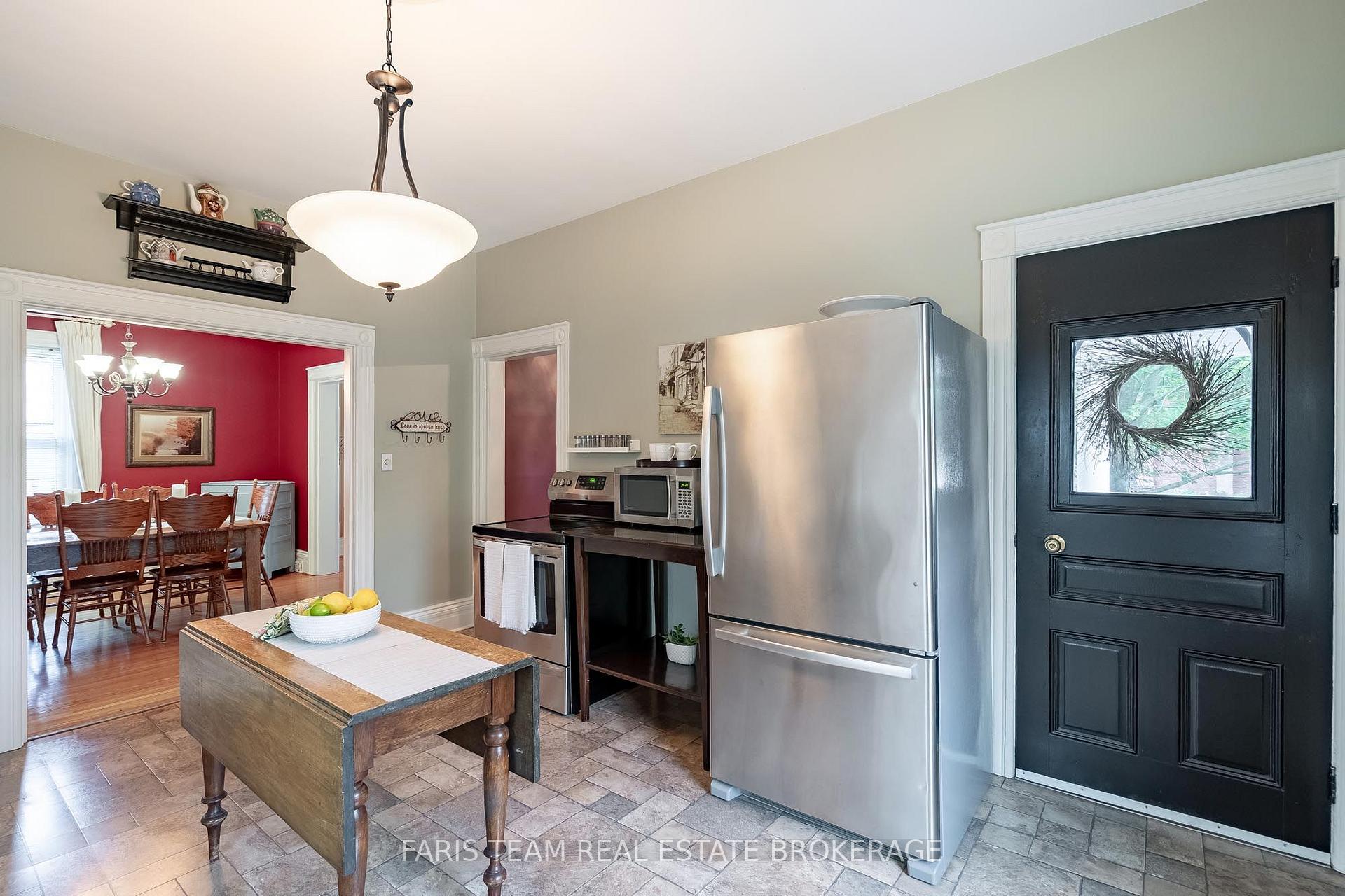 Photo 8 of 421 Midland Avenue, Midland — HOMEH