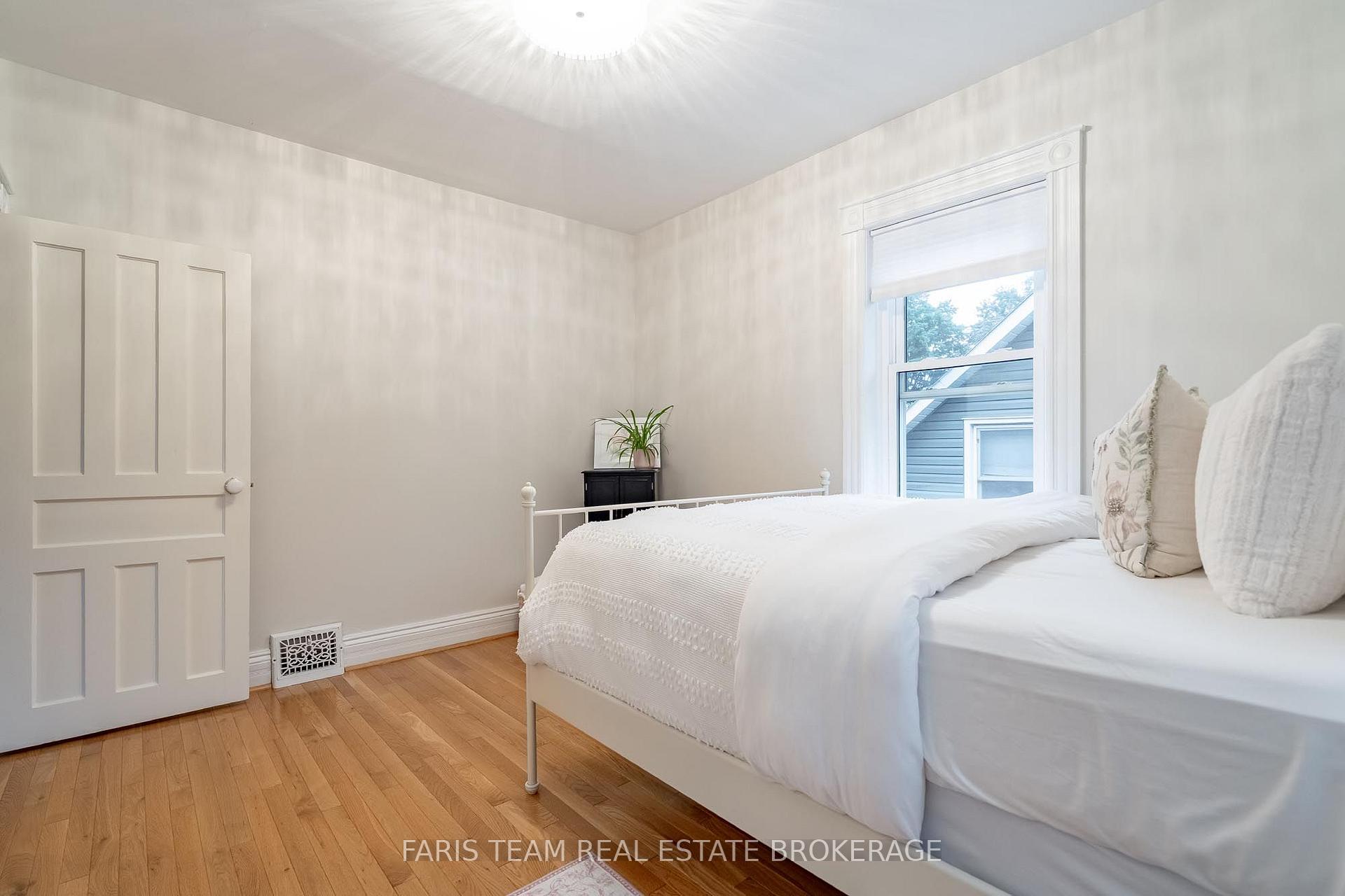 Photo 21 of 421 Midland Avenue, Midland — HOMEH