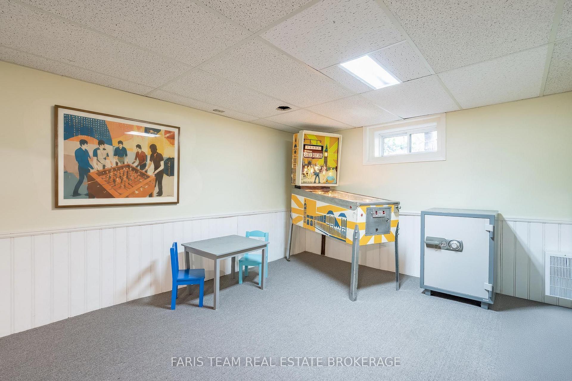 Photo 23 of 421 Midland Avenue, Midland — HOMEH
