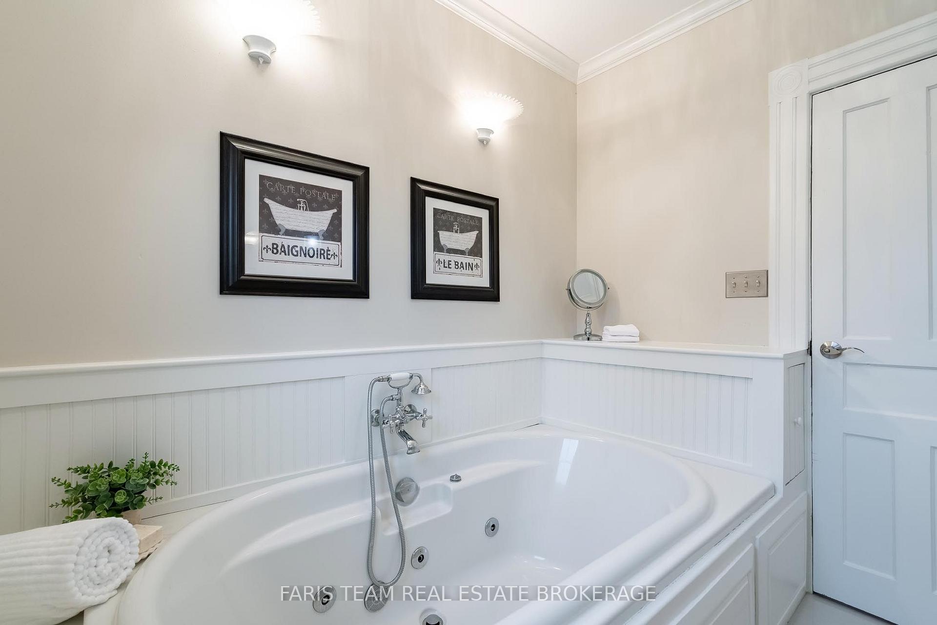 Photo 25 of 421 Midland Avenue, Midland — HOMEH