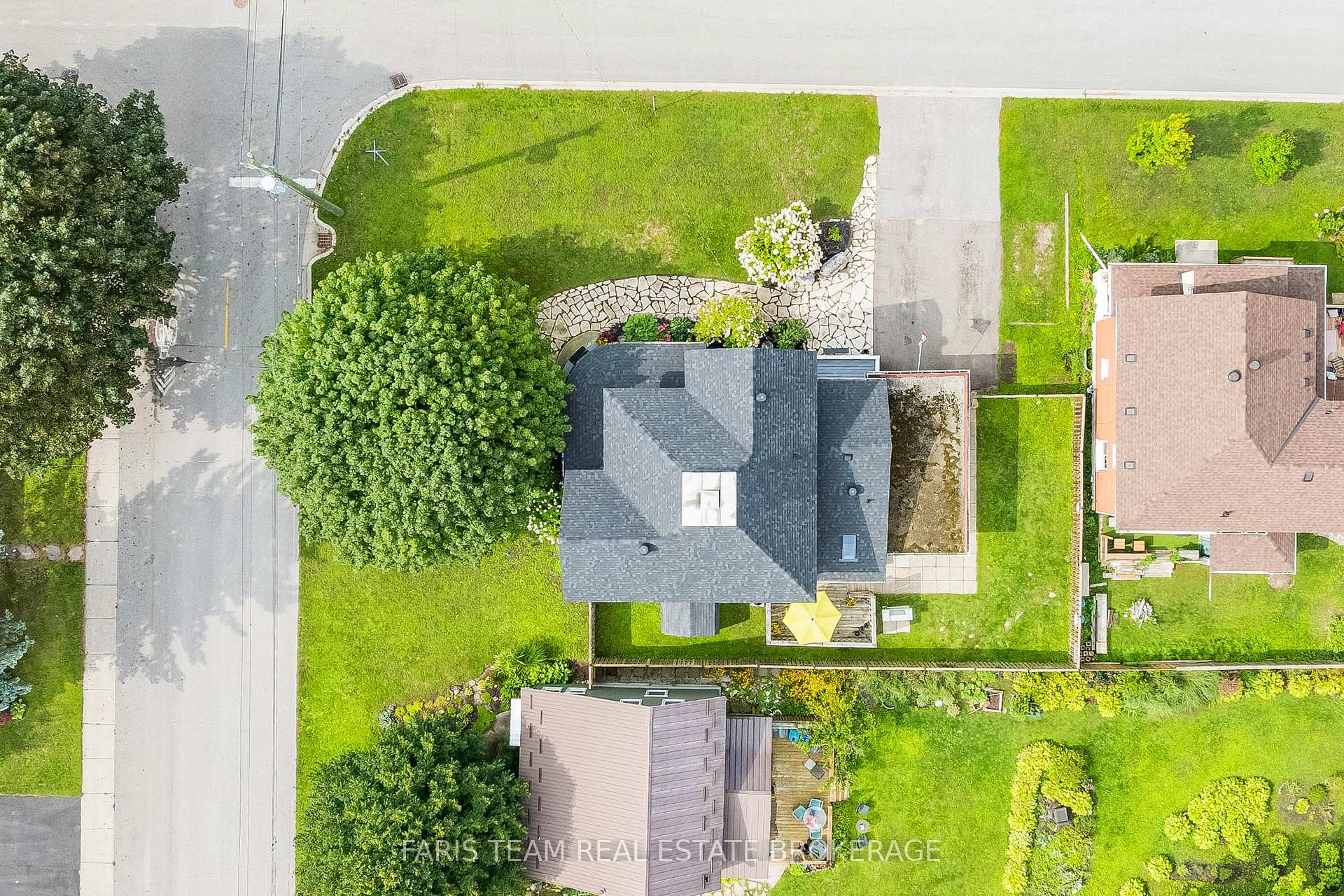 Photo 37 of 421 Midland Avenue, Midland — HOMEH