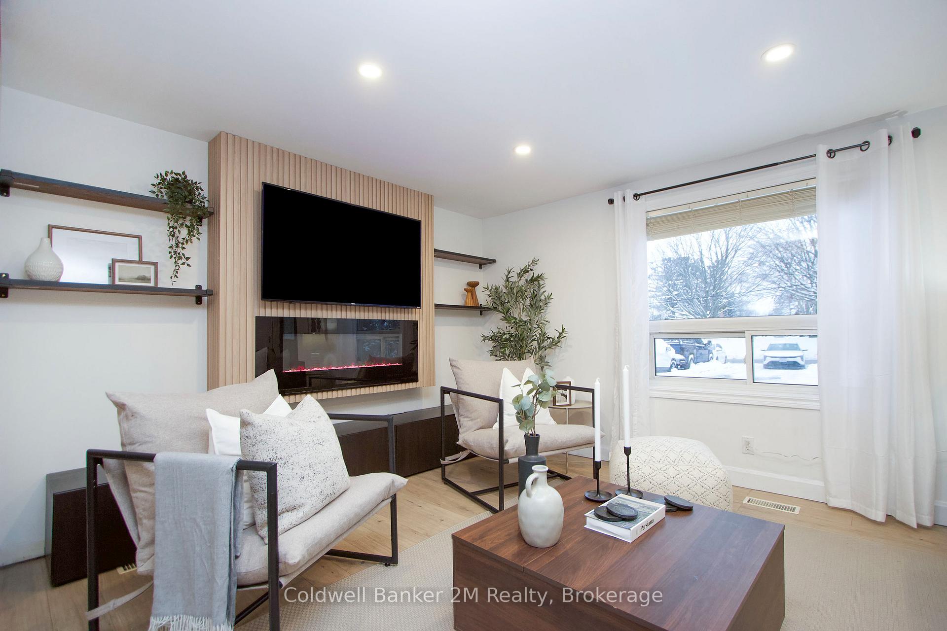 Photo 8 of 812 Burnham Street, Cobourg — HOMEH