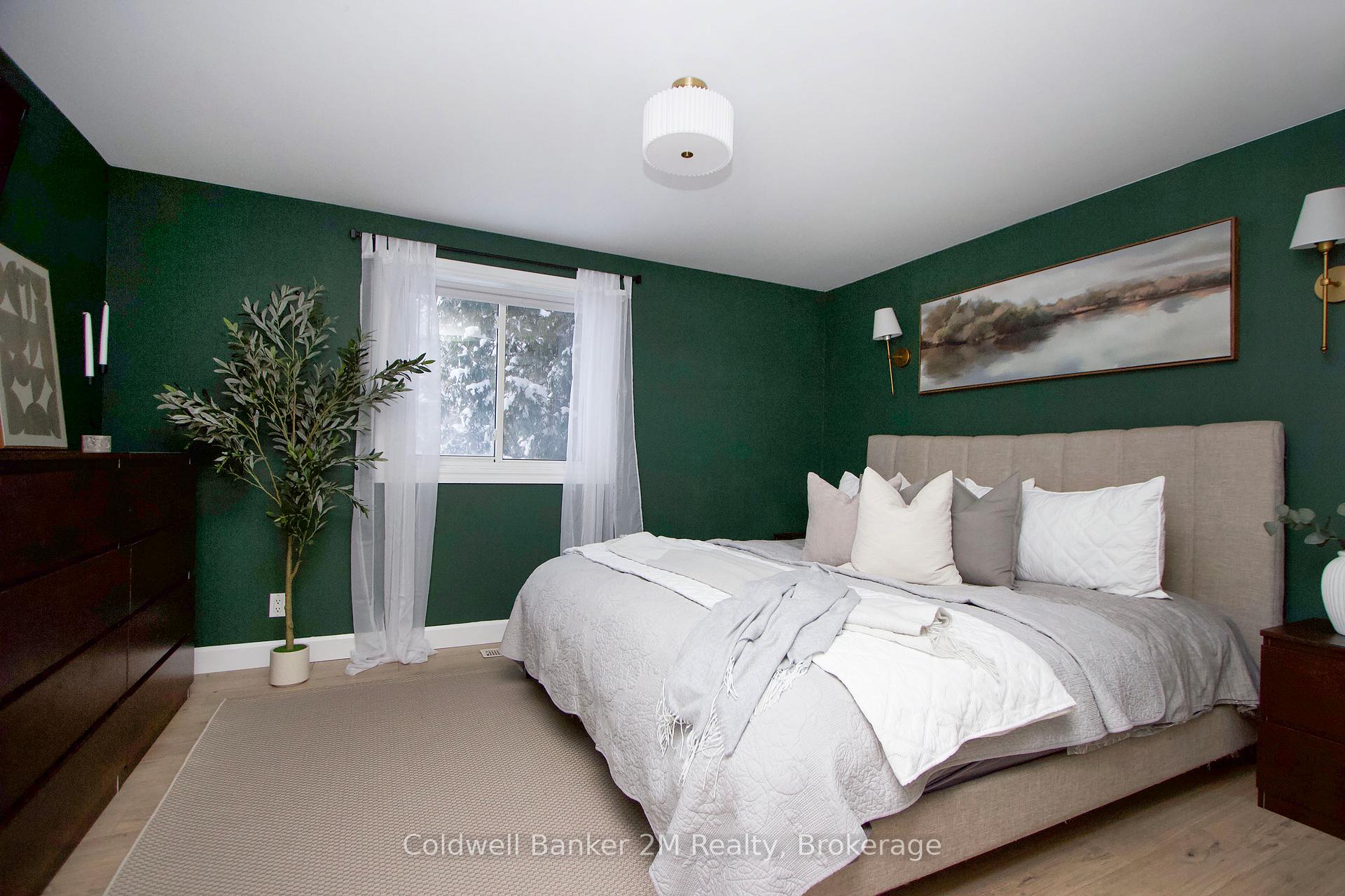 Photo 18 of 812 Burnham Street, Cobourg — HOMEH