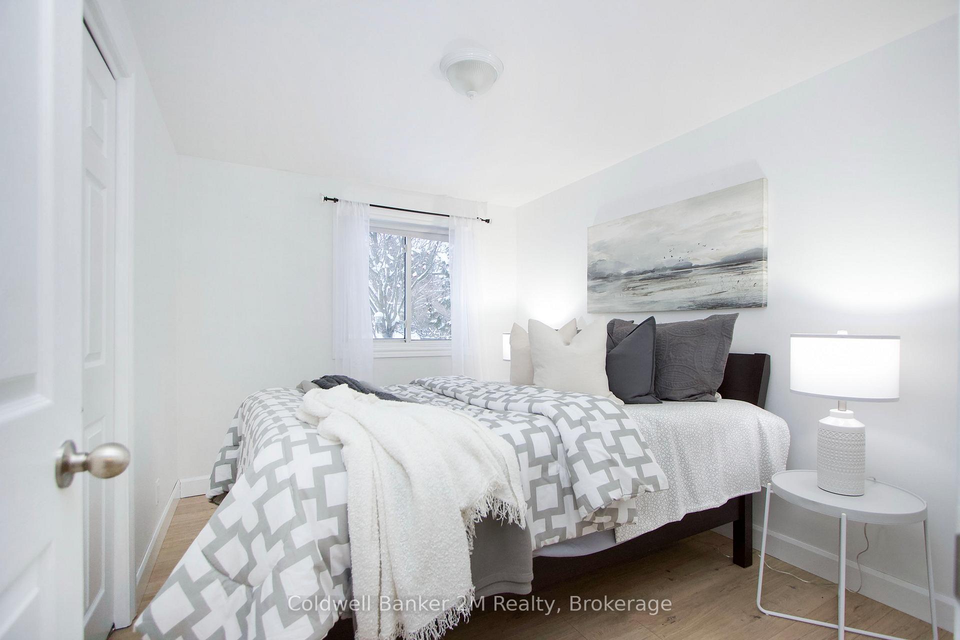 Photo 21 of 812 Burnham Street, Cobourg — HOMEH