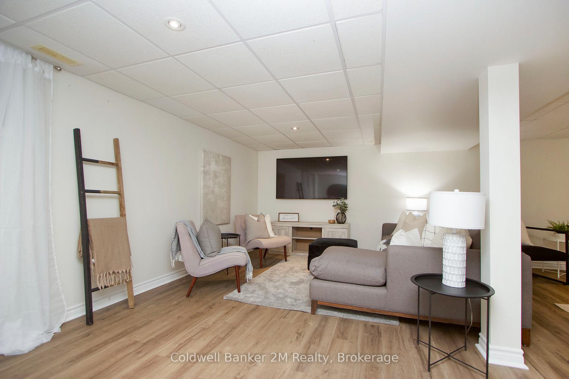 Photo 25 of 812 Burnham Street, Cobourg — HOMEH