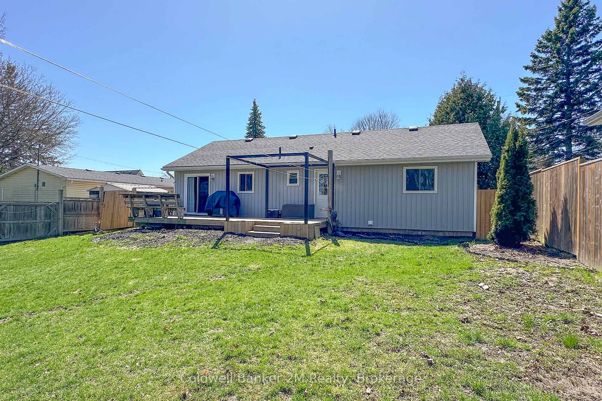 Photo 37 of 812 Burnham Street, Cobourg — HOMEH