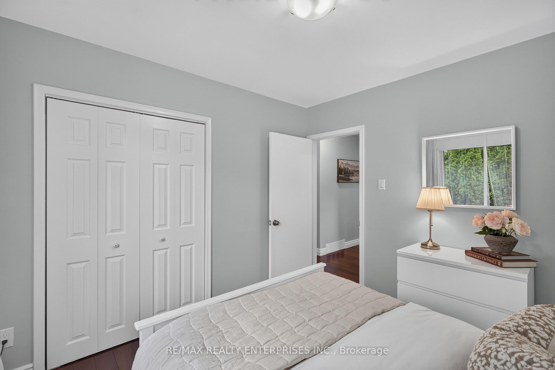 Photo 22 of 1282 Daimler Road, Mississauga, Clarkson — HOMEH