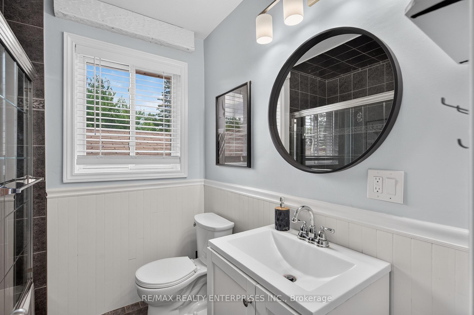 Photo 23 of 1282 Daimler Road, Mississauga, Clarkson — HOMEH