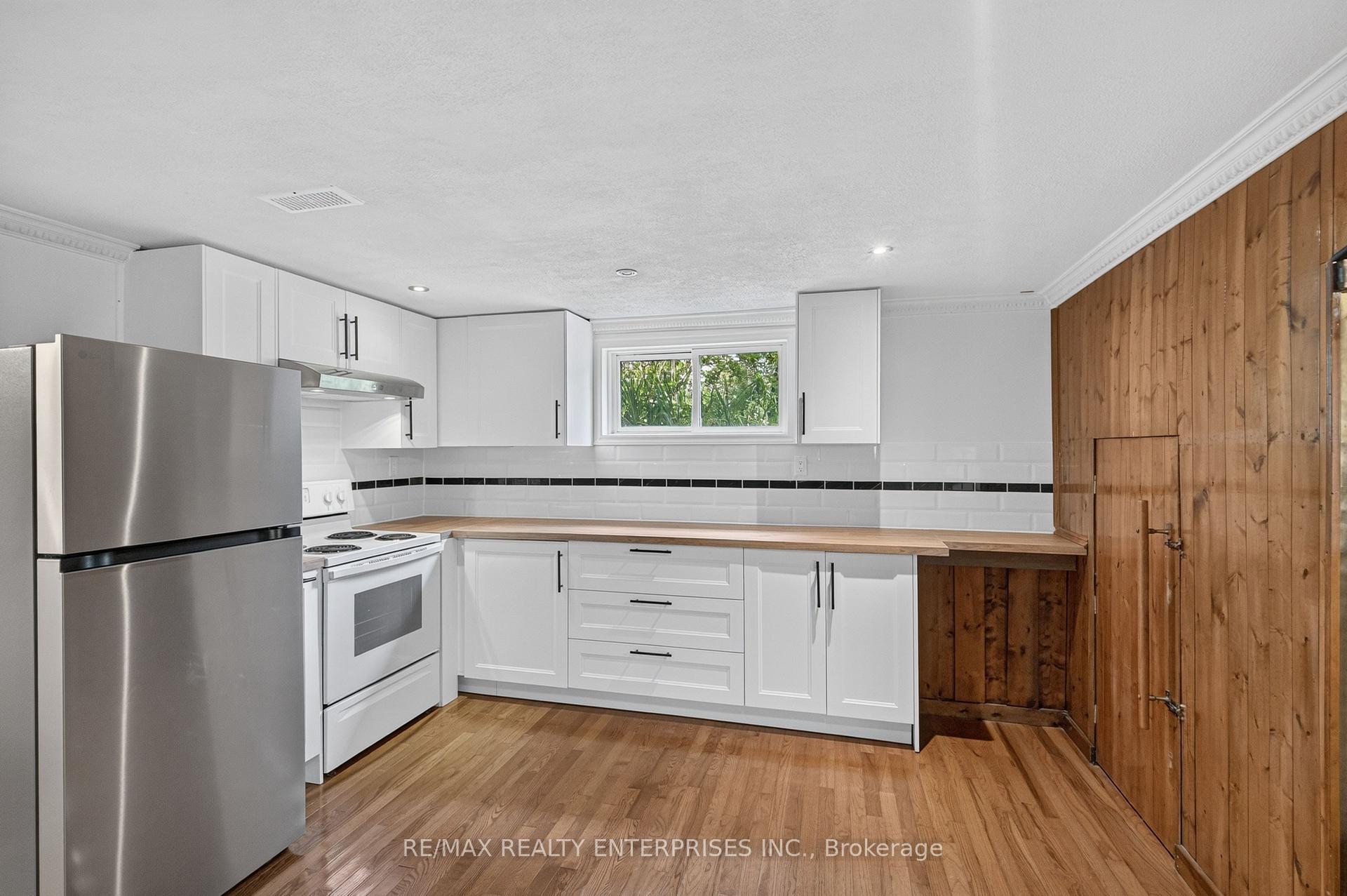 Photo 26 of 1282 Daimler Road, Mississauga, Clarkson — HOMEH