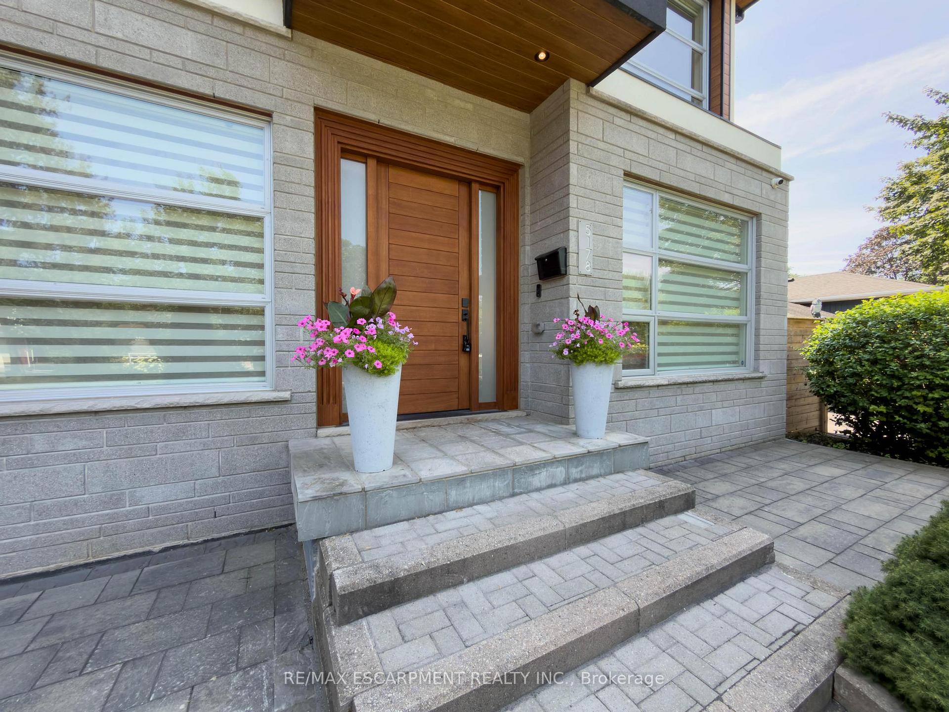 Photo 3 of 5178 Hunter Drive, Burlington, Appleby — HOMEH