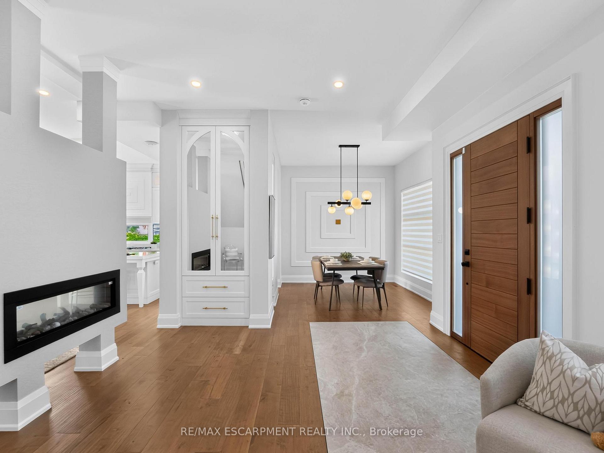 Photo 6 of 5178 Hunter Drive, Burlington, Appleby — HOMEH