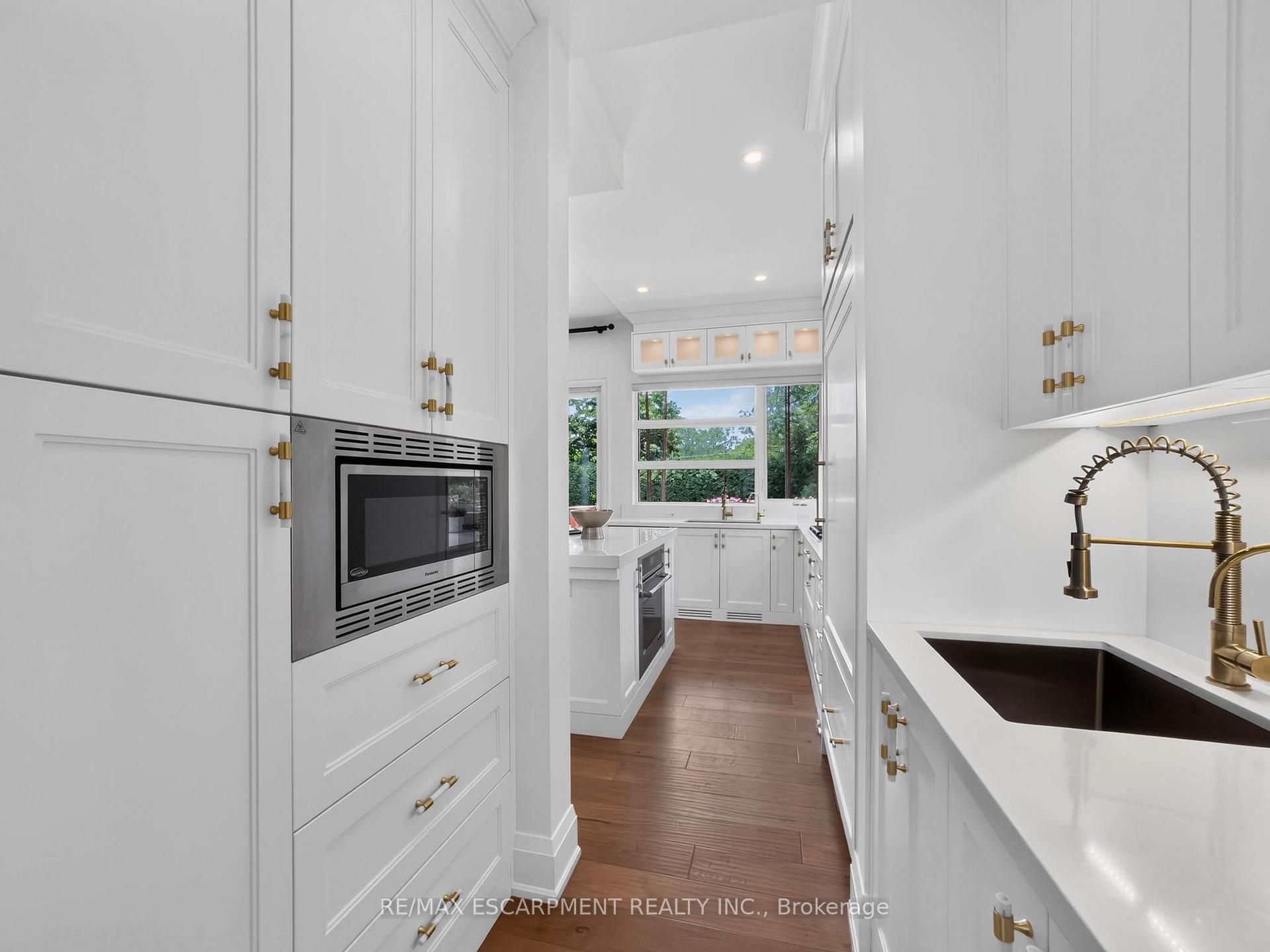Photo 9 of 5178 Hunter Drive, Burlington, Appleby — HOMEH