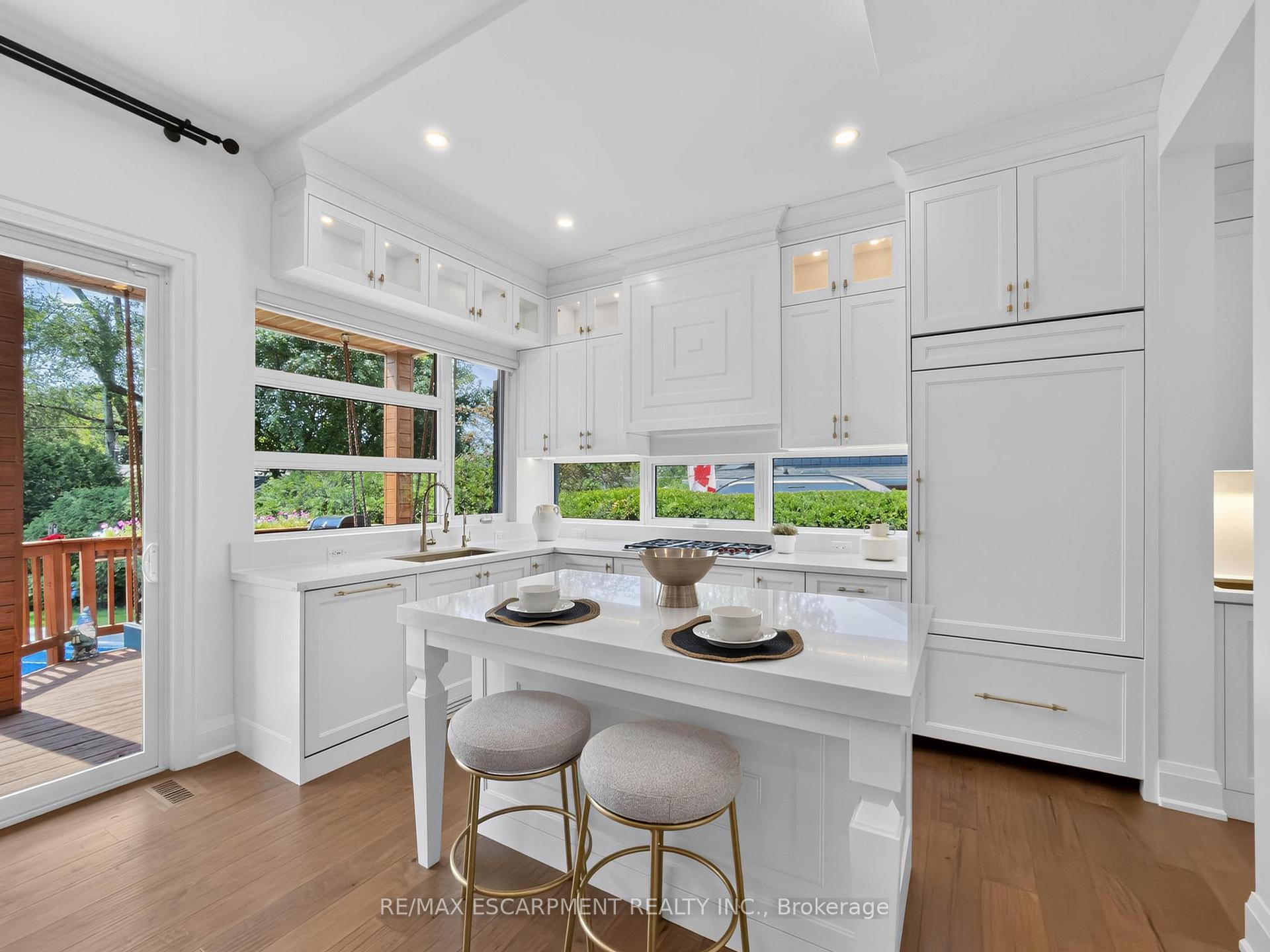 Photo 12 of 5178 Hunter Drive, Burlington, Appleby — HOMEH