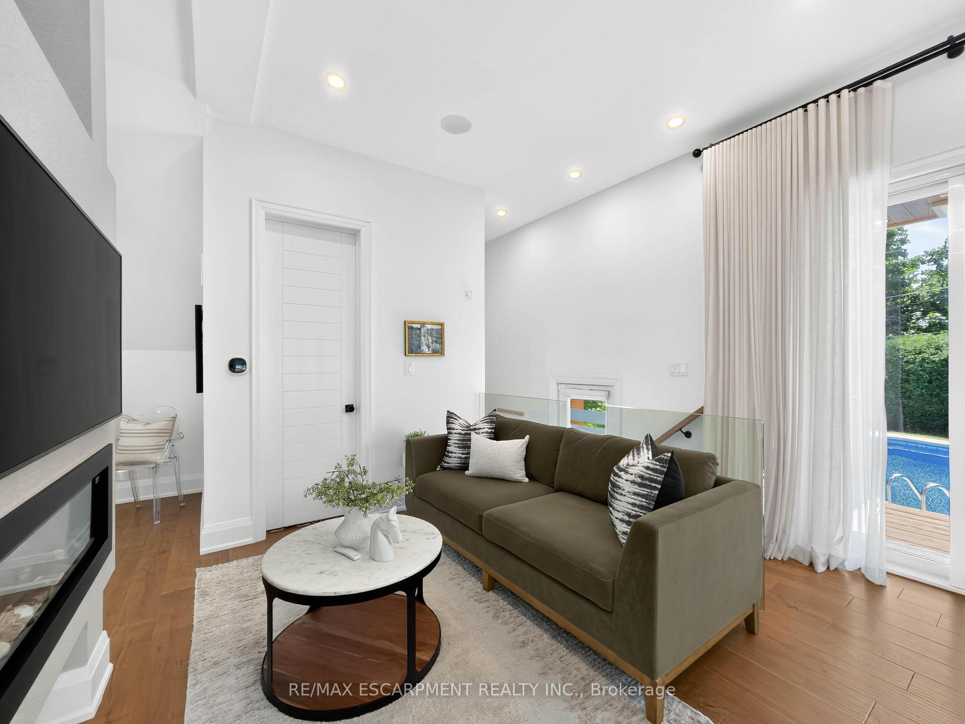 Photo 13 of 5178 Hunter Drive, Burlington, Appleby — HOMEH