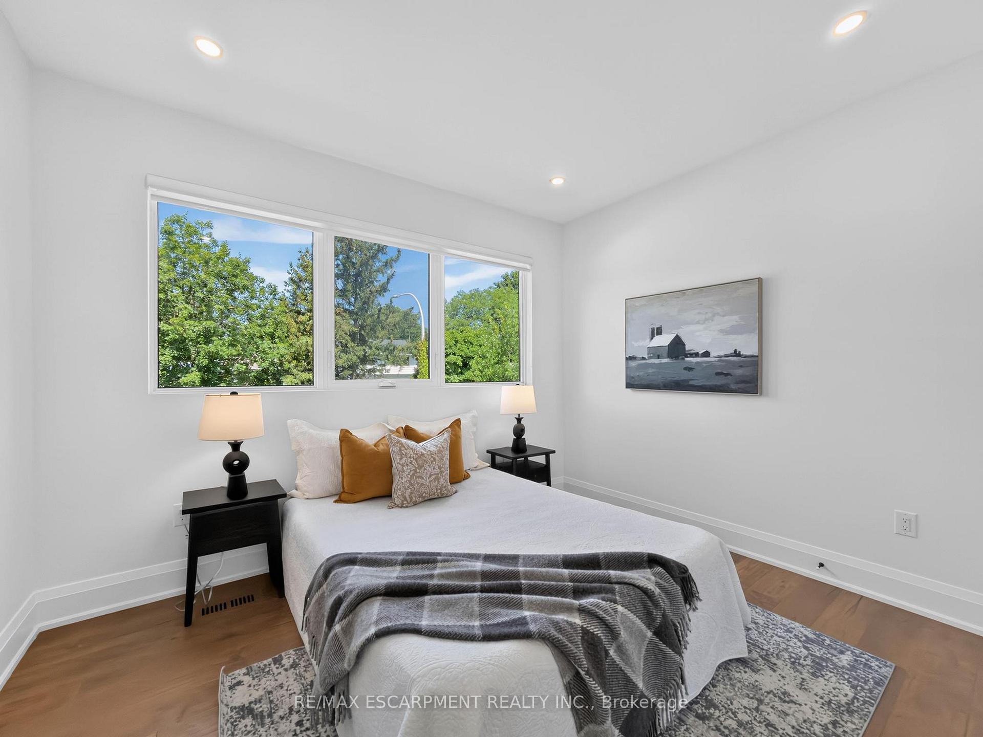 Photo 17 of 5178 Hunter Drive, Burlington, Appleby — HOMEH
