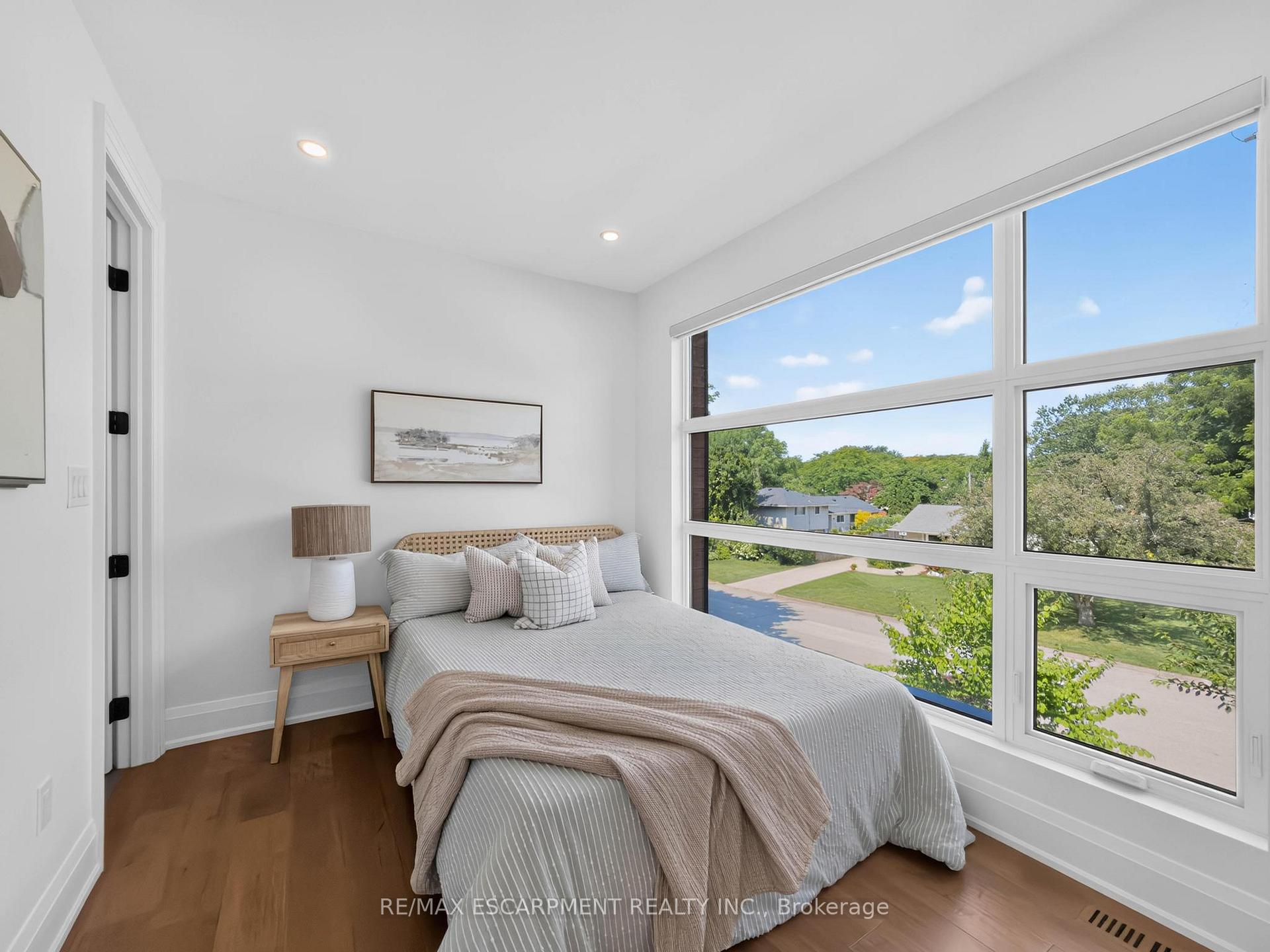 Photo 30 of 5178 Hunter Drive, Burlington, Appleby — HOMEH