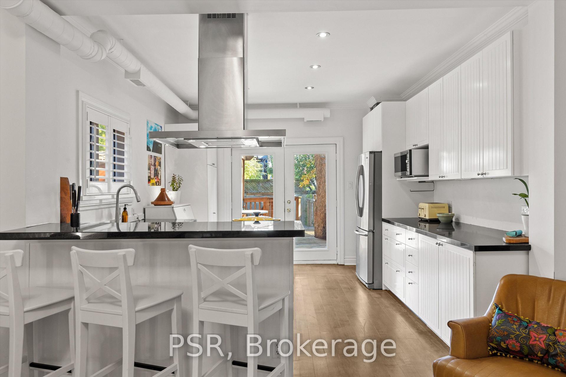 Photo 8 of 109 Macdonell Avenue, Toronto, Roncesvalles — HOMEH