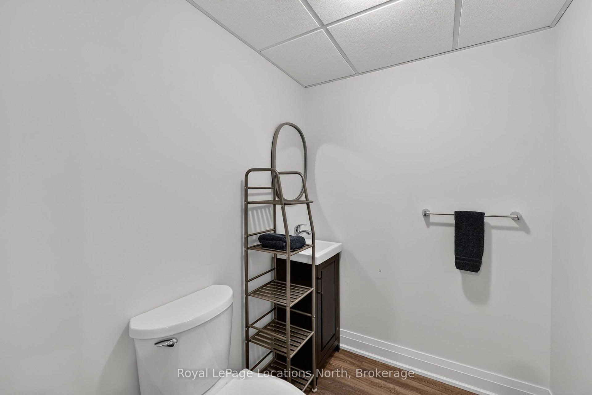 Photo 26 of 73 Kari Crescent, Collingwood — HOMEH