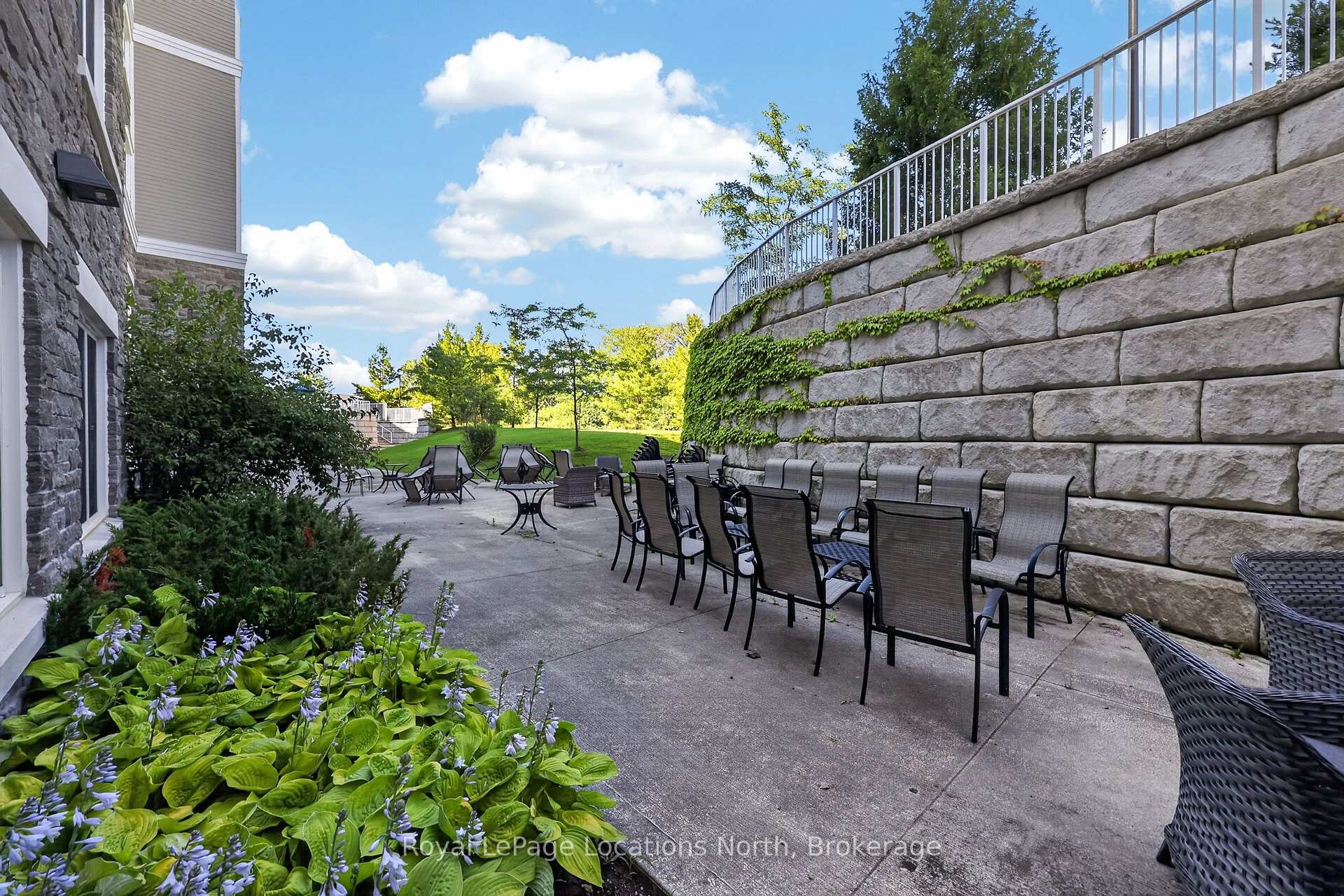 Photo 37 of 73 Kari Crescent, Collingwood — HOMEH