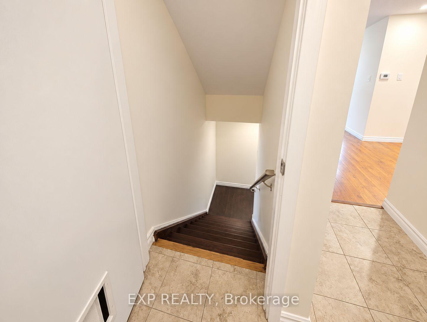 Photo 21 of 36 Scribner Court, Brampton, Heart Lake East — HOMEH